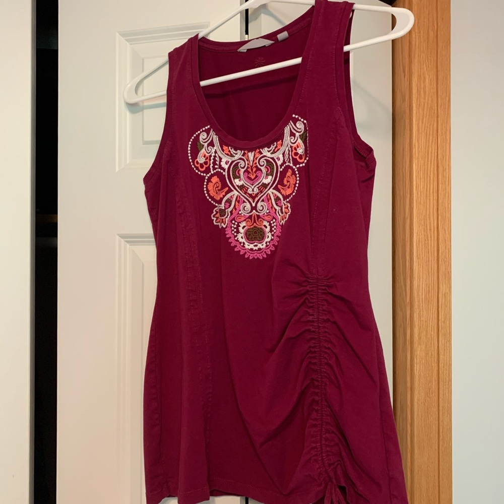 Athleta embroidered tank